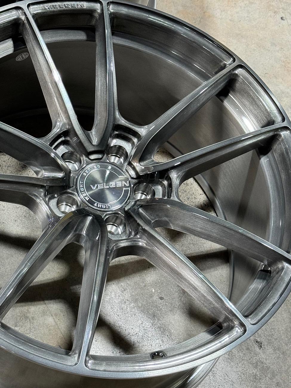VF5 Brushed Titanium -3.jpeg