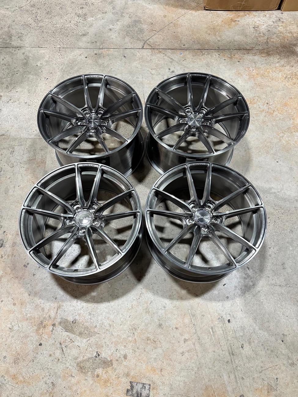 VF5 Brushed Titanium -6.jpeg