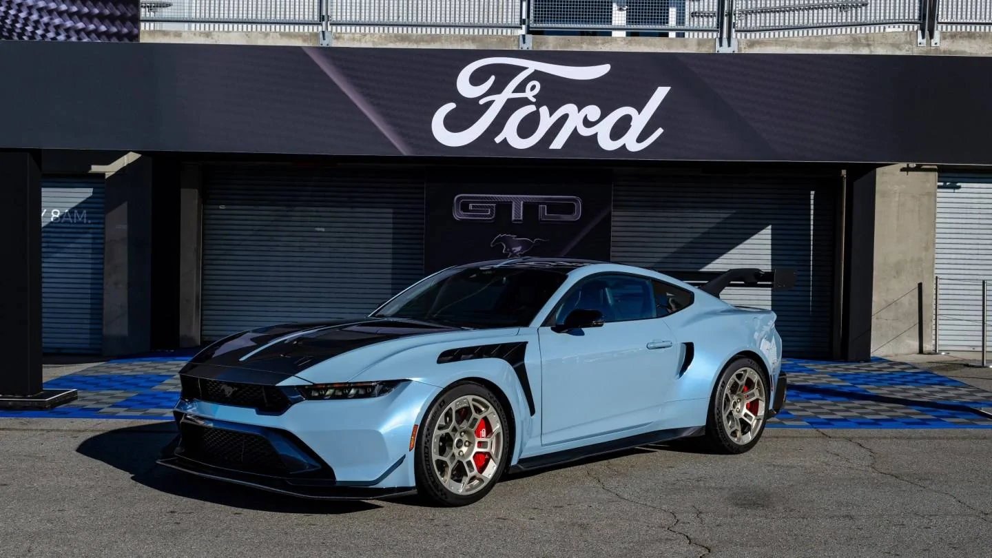 S650 Mustang Official 2025 Mustang GTD Figures: 815 HP / 664 LB-FT / 202 MPH Top Speed 2025_Mustang_GTD_1