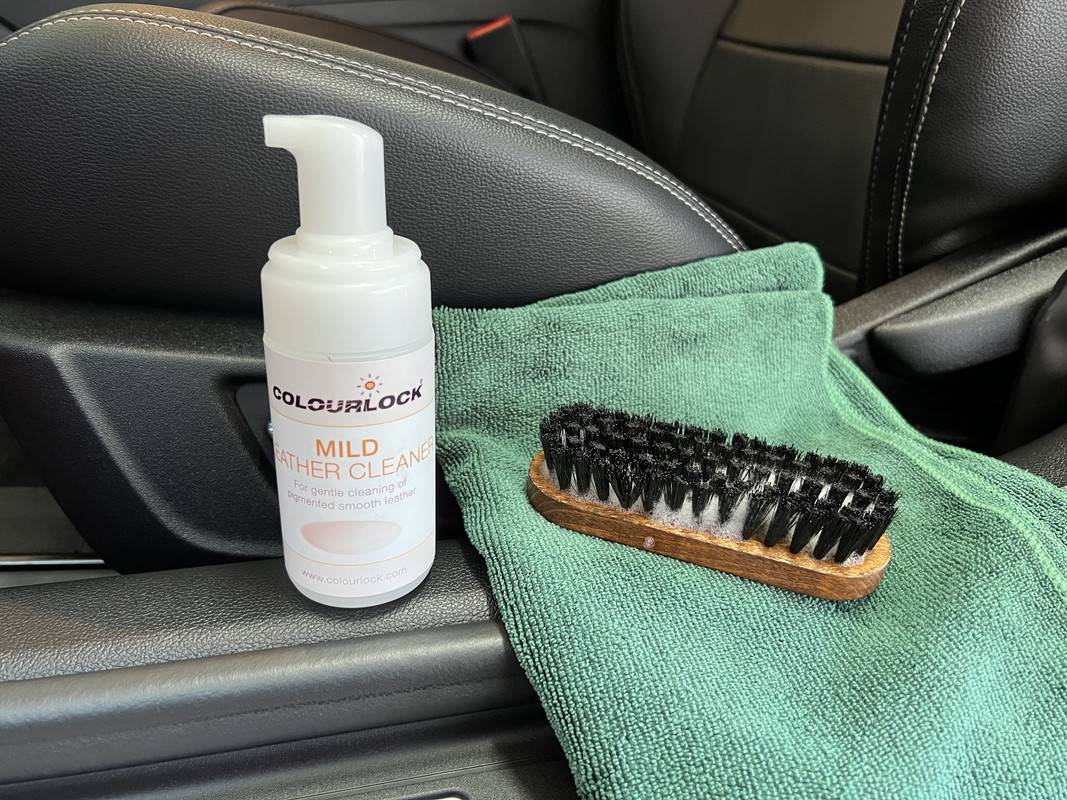 S650 Mustang Microfiber Towel 101 with DFB img-8322-