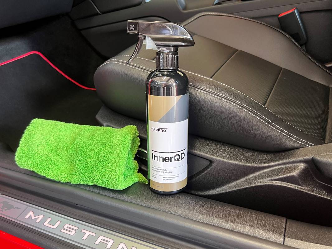 S650 Mustang Microfiber Towel 101 with DFB img-0800-
