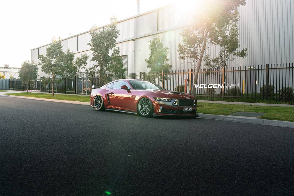 S650 Mustang Official Velgen Wheels S650 Mustang Thread Bagged S650 Mustang - VF10_Gloss Gunmetal_2