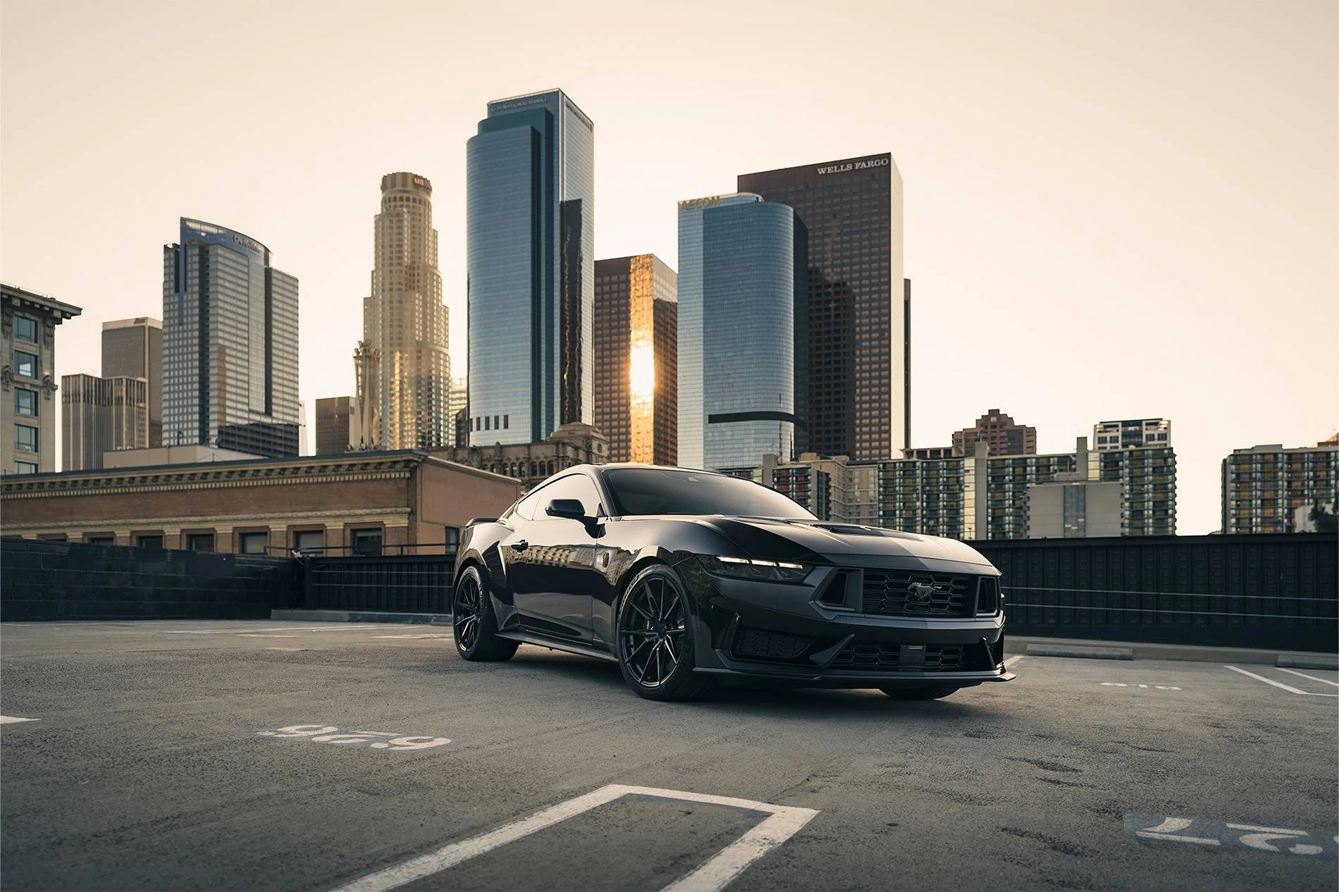 2024-Ford-Mustang-Darkhorse-BDF29-Gloss-Black-high-res-1.webp