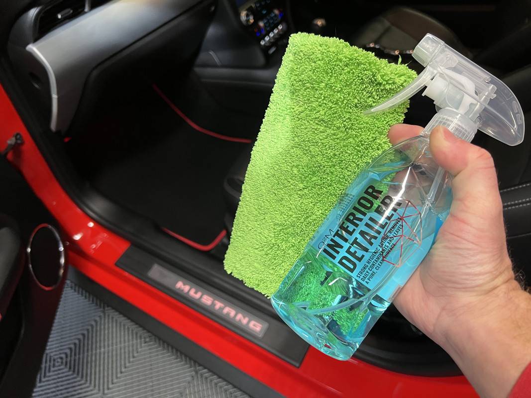 S650 Mustang AUS - Touchscreen care and maintenance IMG-3111
