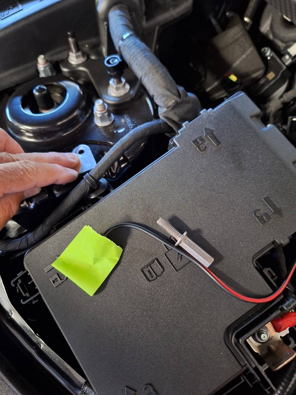 S650 Mustang Installed NOCO Gen 5 battery maintainer 20240930_131001