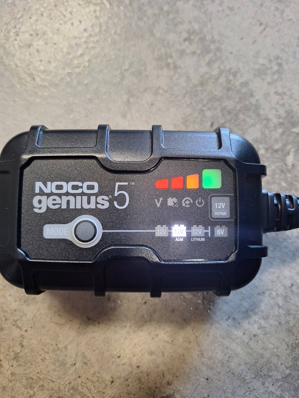 S650 Mustang Installed NOCO Gen 5 battery maintainer 20240930_163326