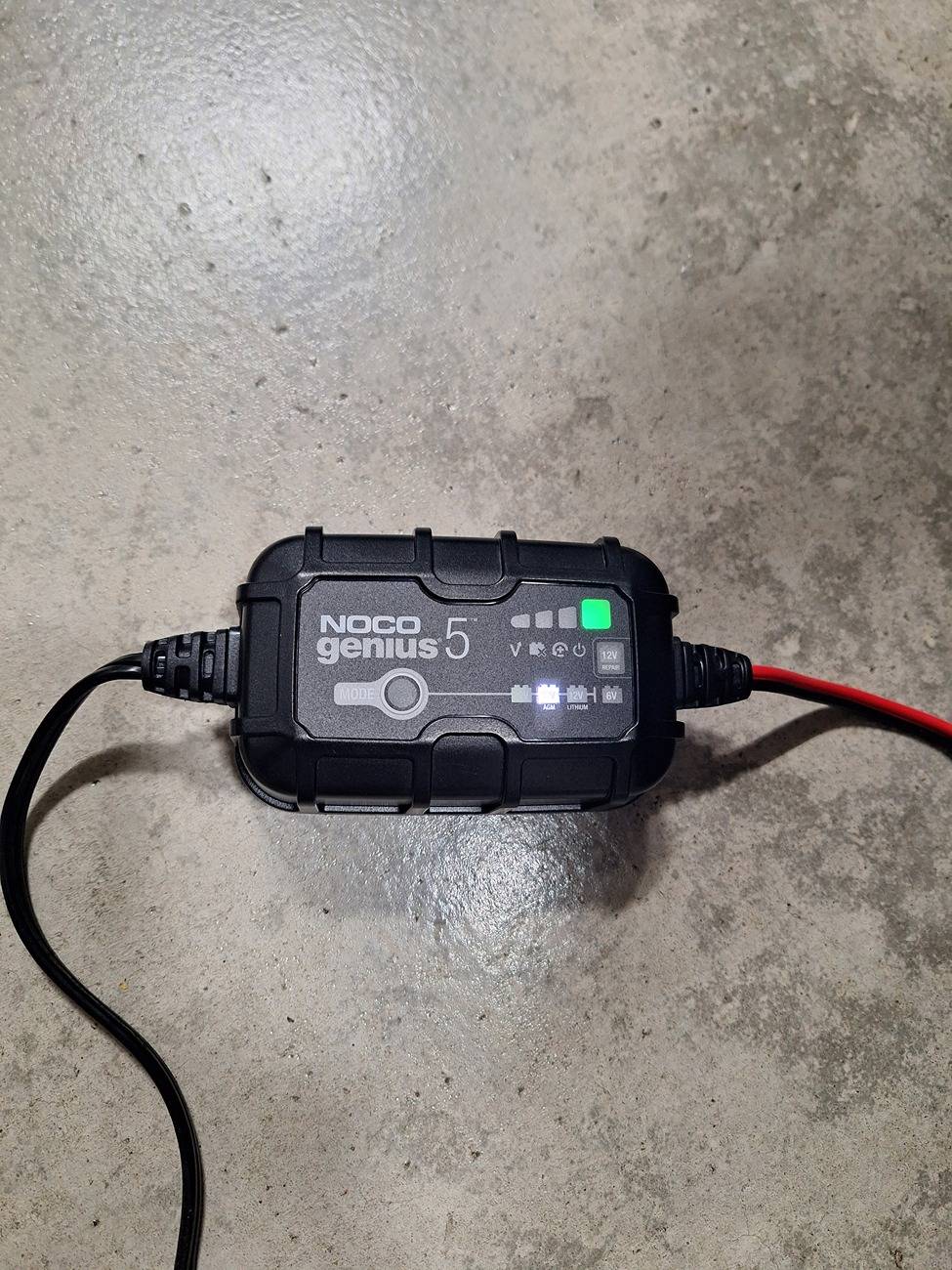 S650 Mustang Installed NOCO Gen 5 battery maintainer 20240930_211213
