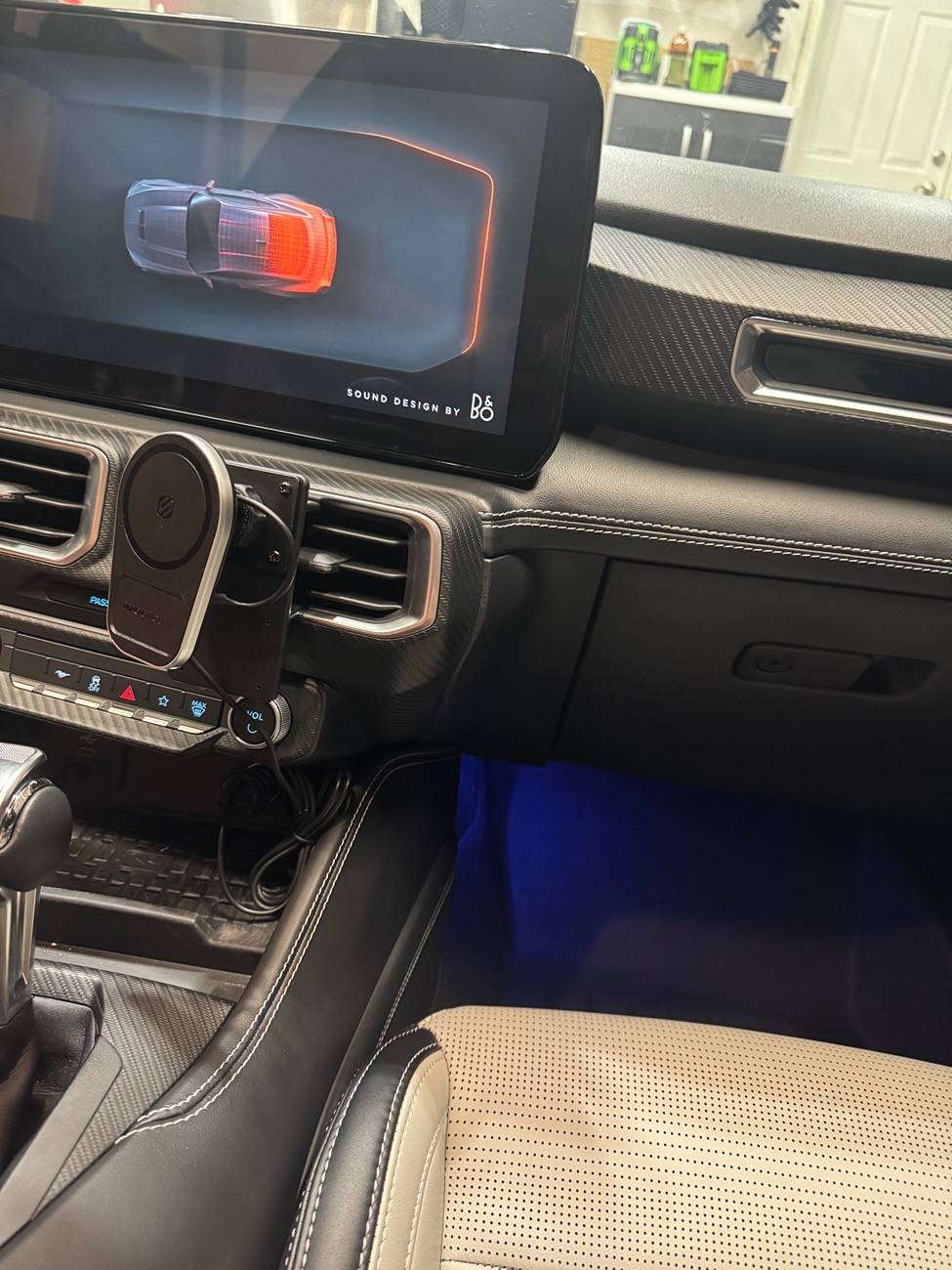 S650 Mustang Best S24 Ultra case for the wireless charging pad? IMG_5423