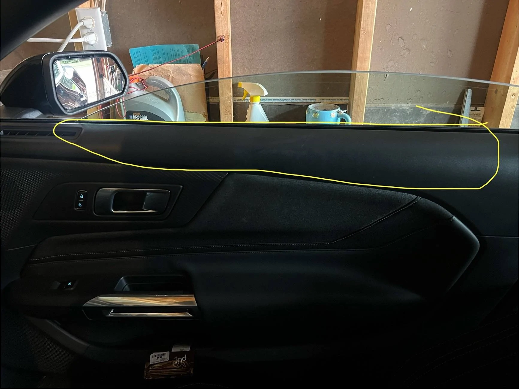 S650 Mustang Scratches on interior plastic IMG_9914