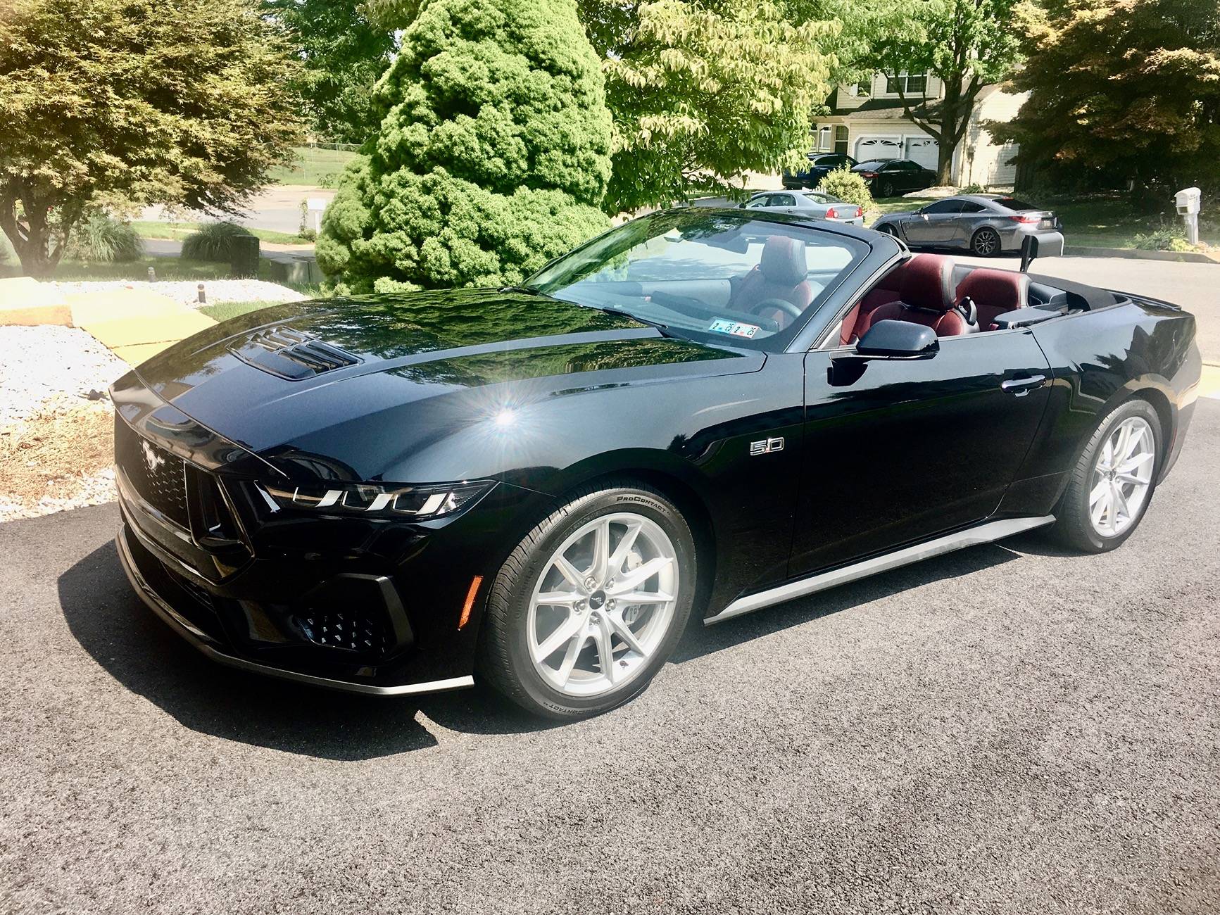 S650 Mustang Since I lost out on the vapor blue   10-16 update coming in a couple of days 2024 Mustang GT Premium Convertible998