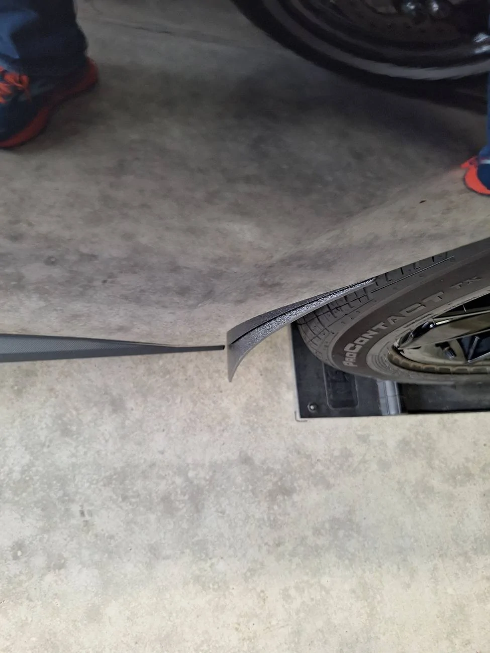 S650 Mustang Installed 4) ZL1 S650 Delux Rock Guards - Photos 20241011_151925