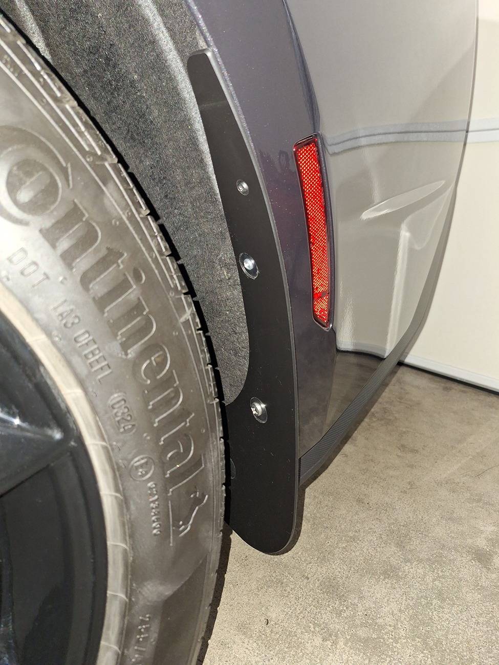 S650 Mustang Installed 4) ZL1 S650 Delux Rock Guards - Photos 20241011_152108