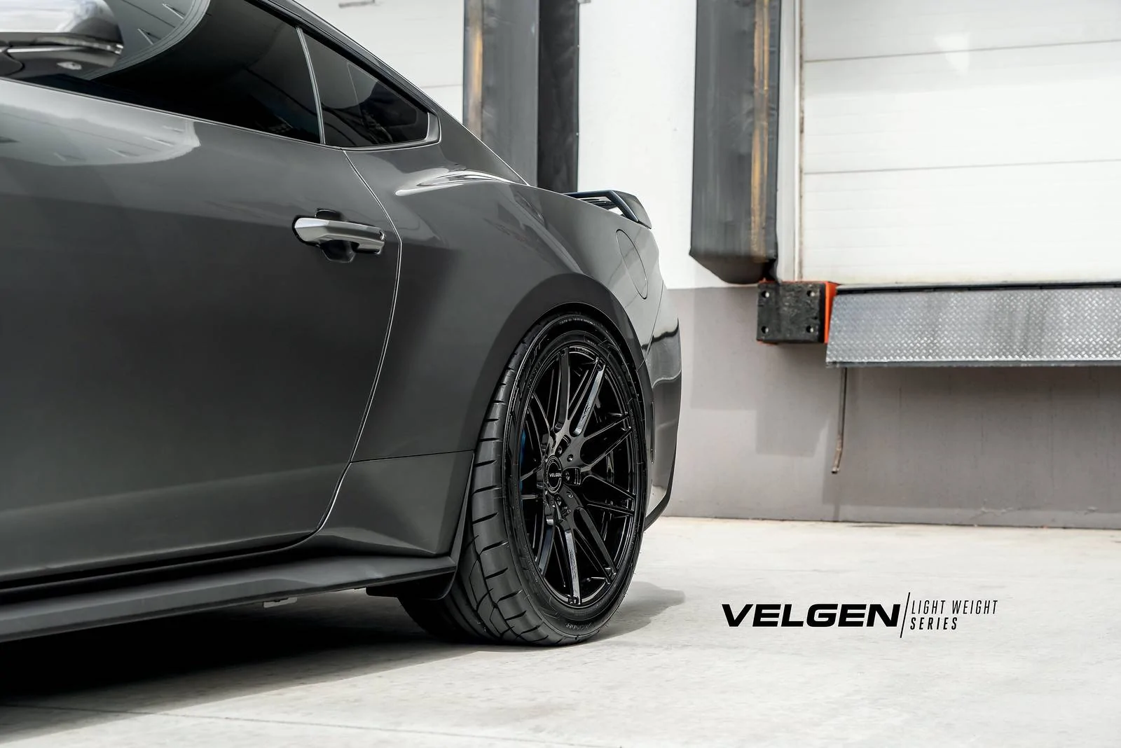 Ford Mustang S650 Velgen Light Weight Series VF9-2.jpg