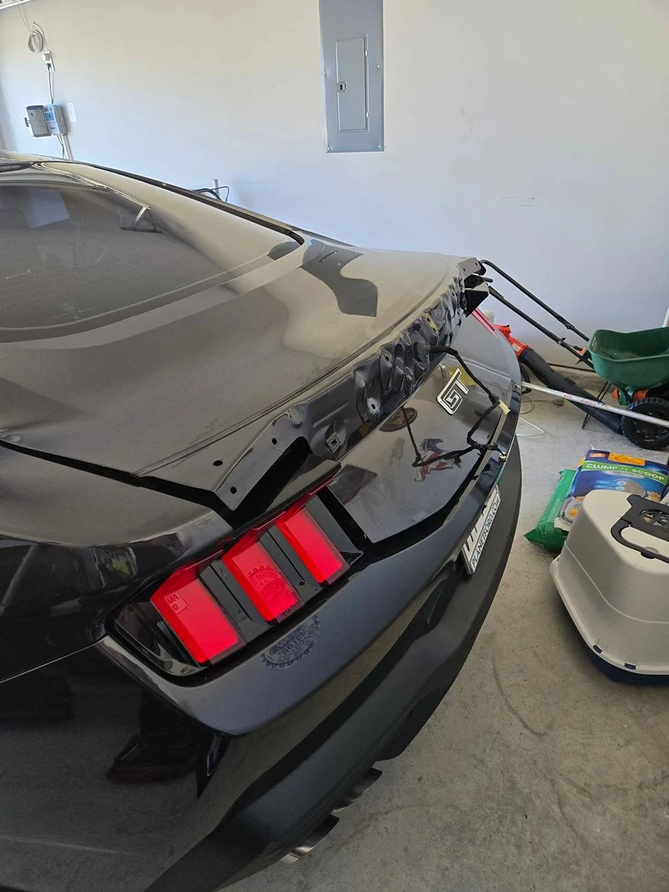 S650 Mustang Performance pack rear wing 20241020_124844