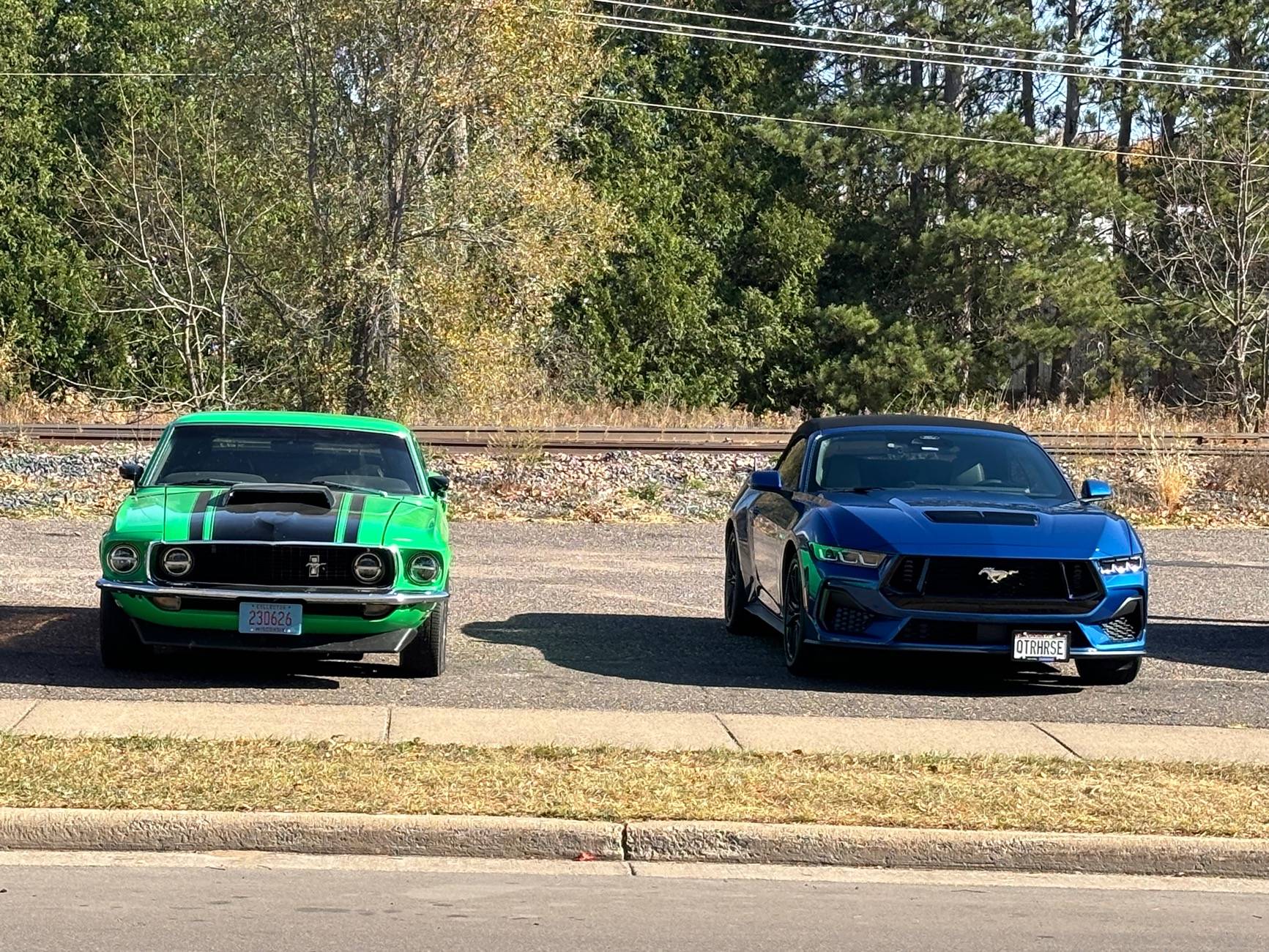 S650 Mustang Father meets son. IMG_2137