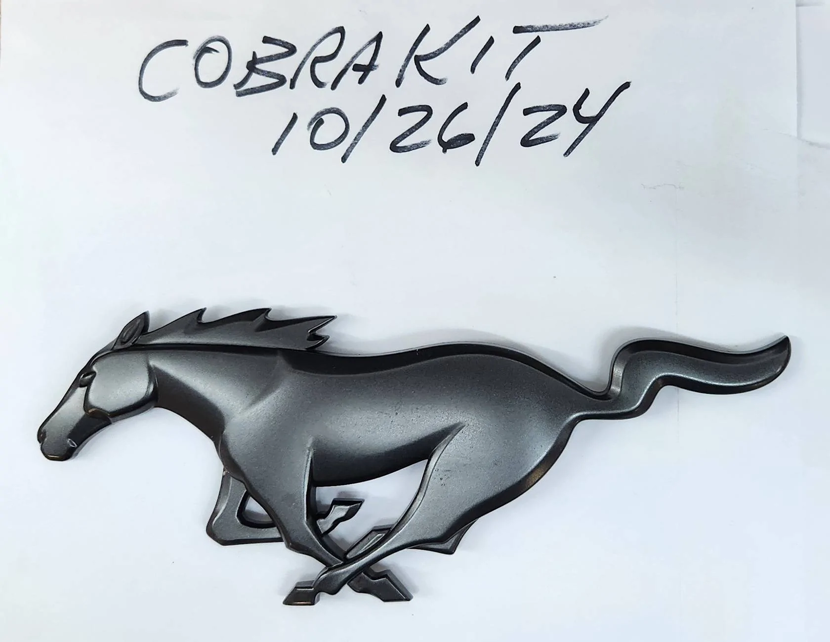 S650 Mustang Dark Horse Grill EMBLEM 20241026_144041