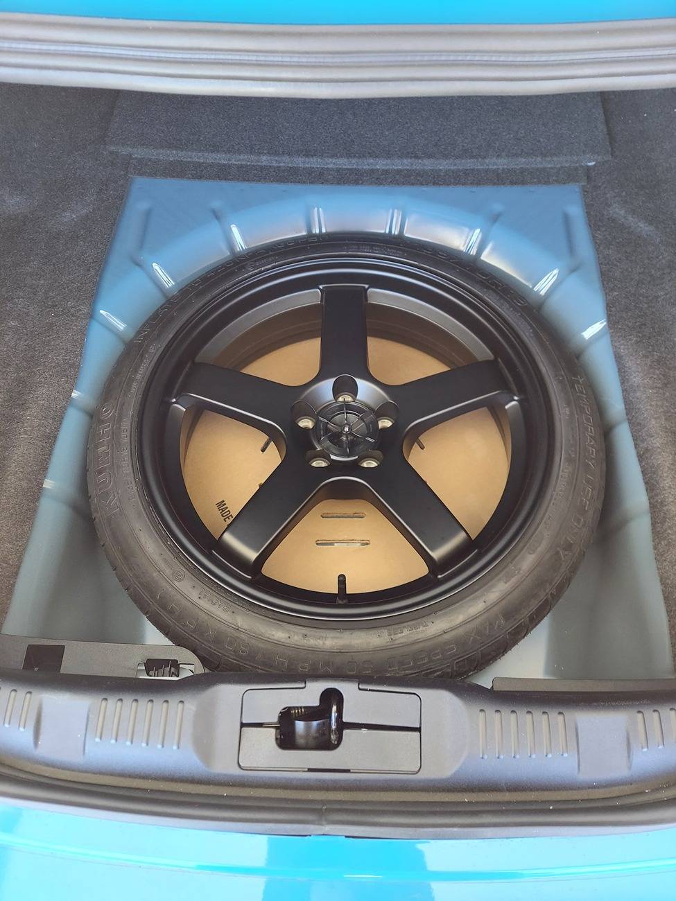 S650 Mustang Flat Tire this morning (pictures) tire spare aa 004