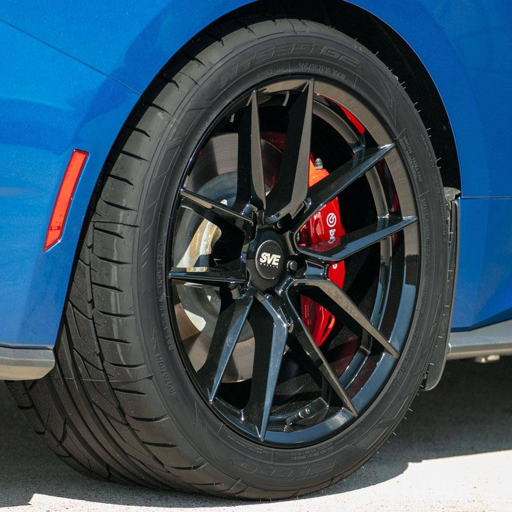 S650 Mustang Gloss Black SVE DHP1 Wheels On 2024 Atlas Blue Mustang GT sve-mustang-dhp1-wheel-nitto-tire-kit-19x10-11-black-24-25_e0f9a91c