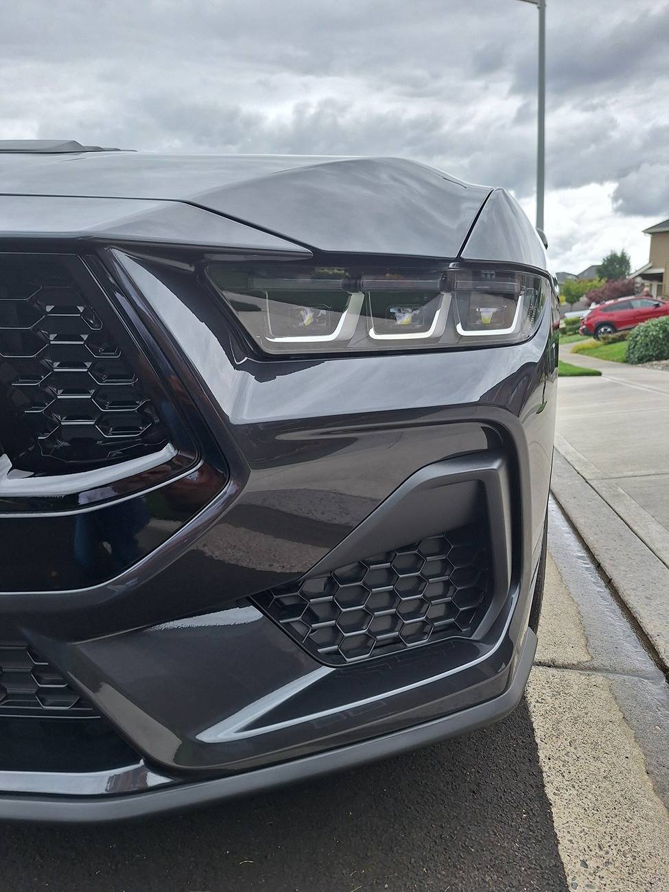 S650 Mustang Do all the S650s have this gap in the front on the hood? 20240824_140618
