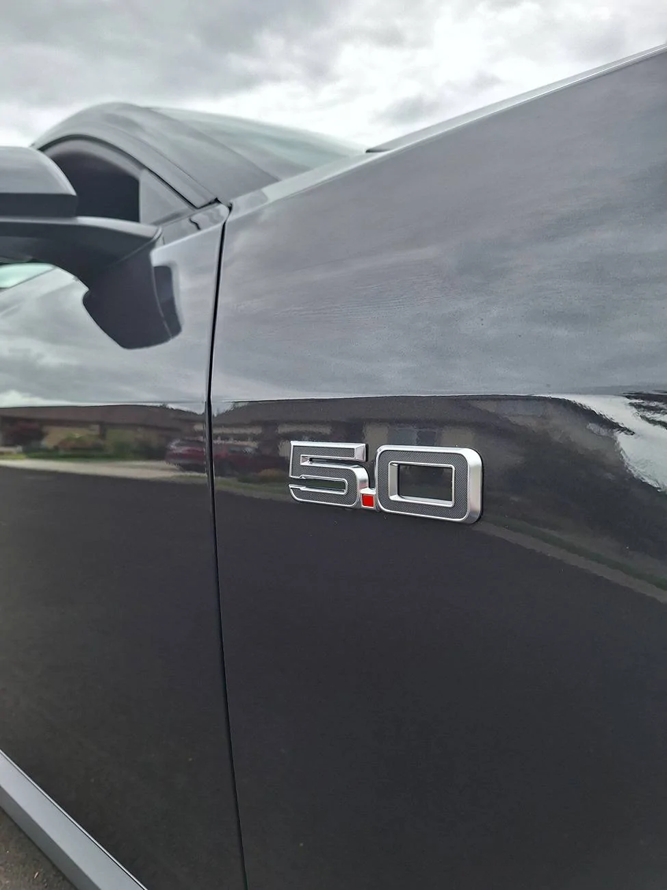 S650 Mustang Do all the S650s have this gap in the front on the hood? 20240824_140653