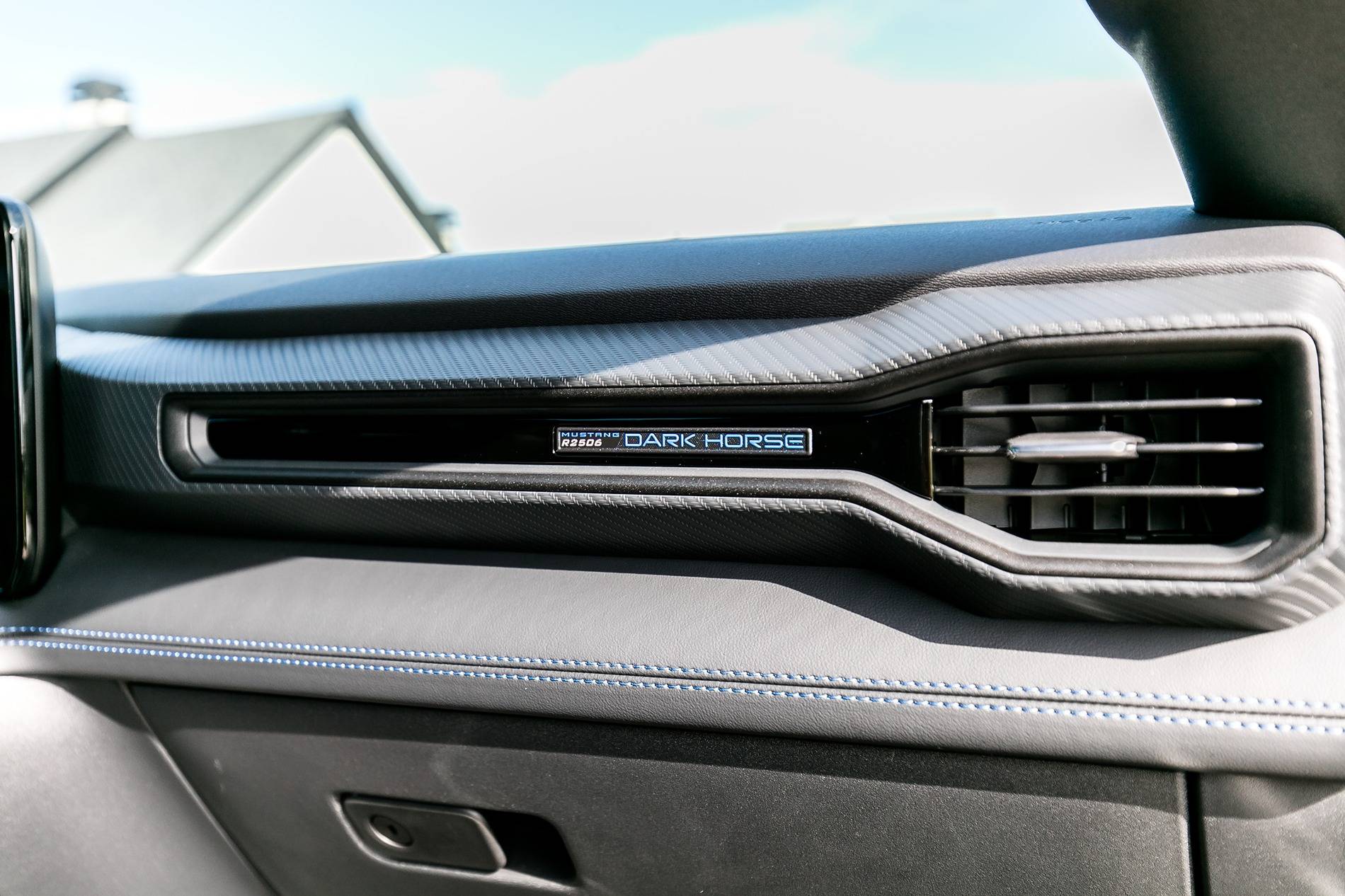 S650 Mustang 2024 Mustang Dark Horse Premium Blue Ember Manual Dark Horse-21