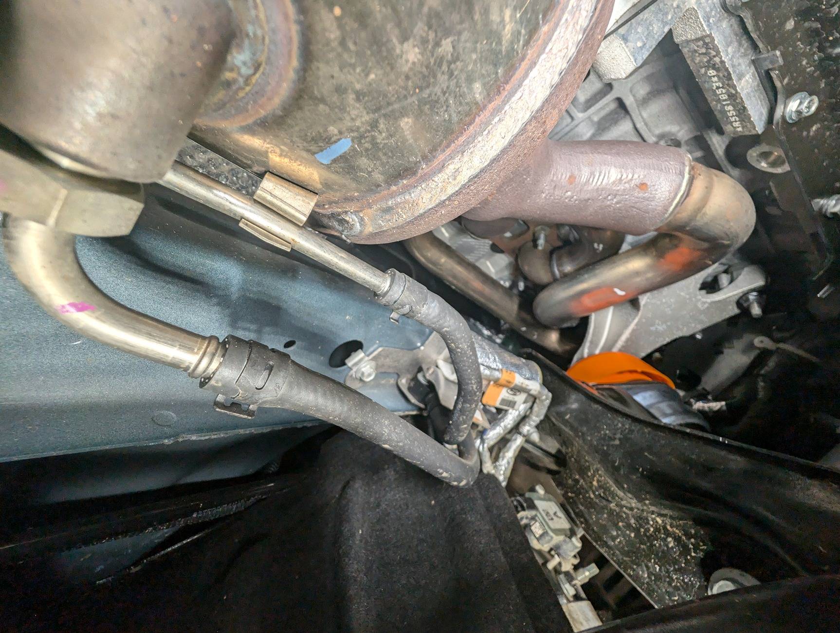 S650 Mustang What Are These 2 Plugs For ? PXL_20241109_143749937