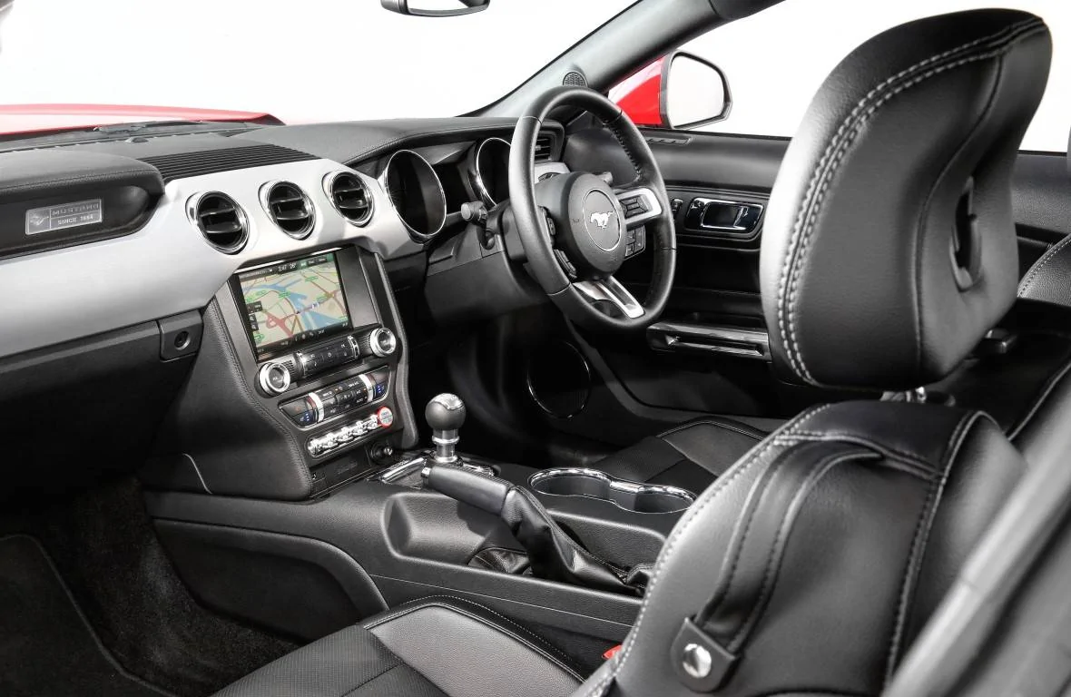 S650 Mustang This Just Got Real! MUSTANG-INTERIOR-SHOWN-2