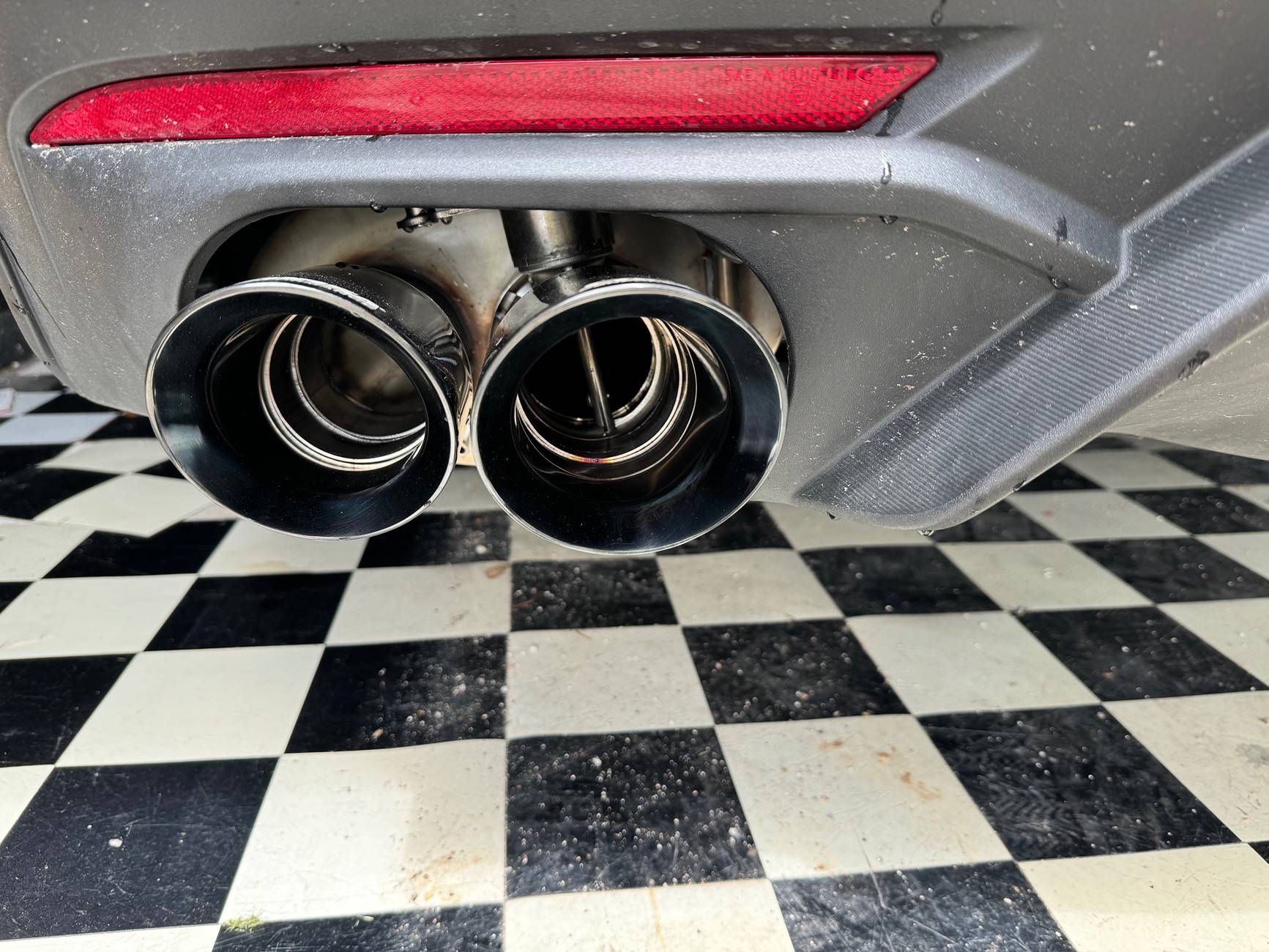 S650 Mustang Borla Atak Catback exhaust tips sticking together IMG_4097