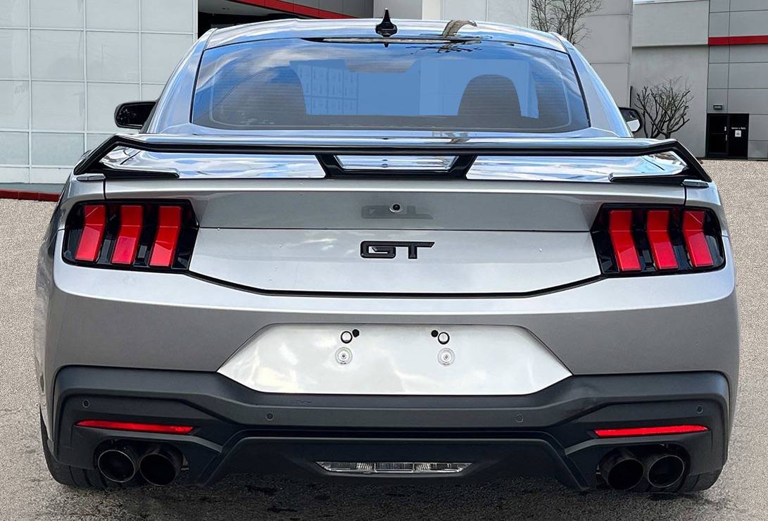 S650 Mustang Does this rear bumper warp look fixable? IMG_0385