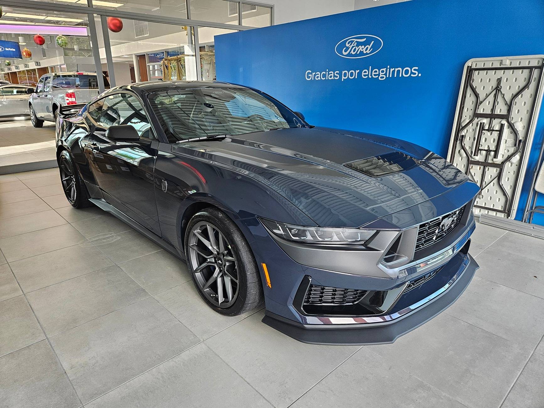 S650 Mustang 2024 Dark Horse Mustang vs 2023 BMW M2 - Car and Driver Comparison Review 20241126_155158