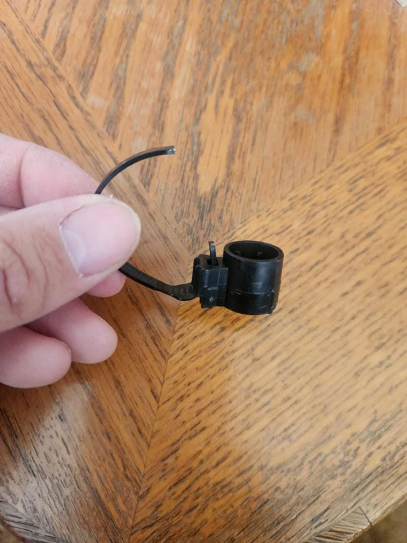 S650 Mustang Does anyone know the part number for Stud Mount Tie thumbnail2