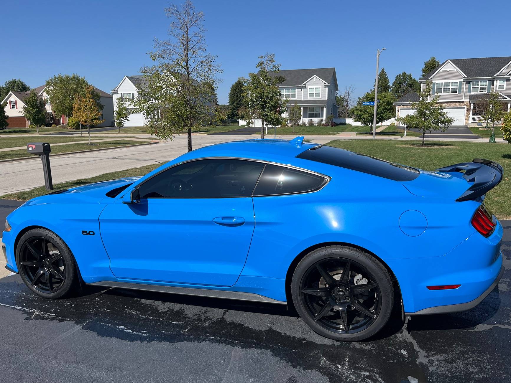 S650 Mustang 20x10 vs 20x9.5 with 275/35R20 IMG_3755