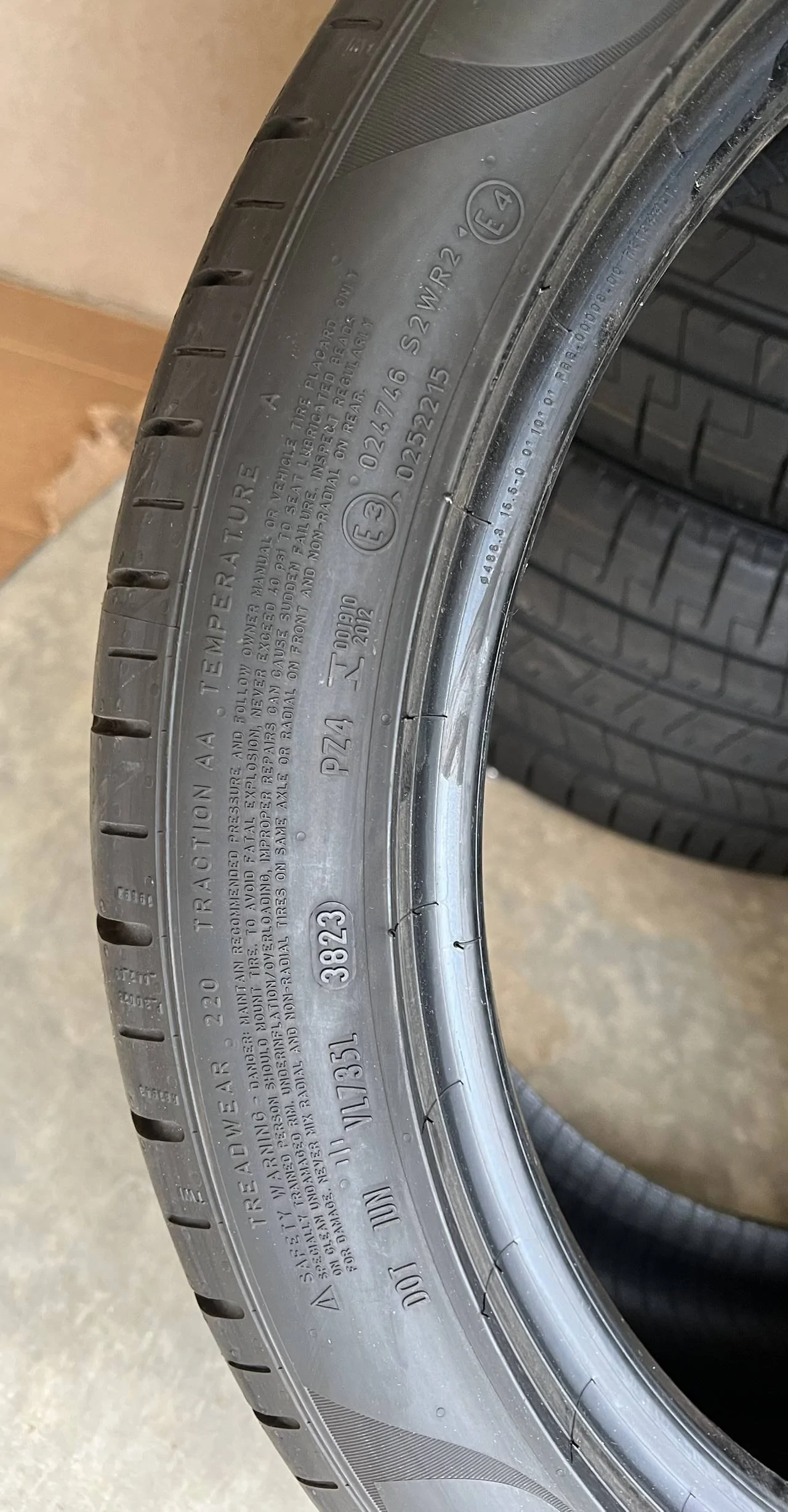 S650 Mustang Pirelli P Zero Tires, 255/40 R19, PP Take-offs IMG_3030 (1)
