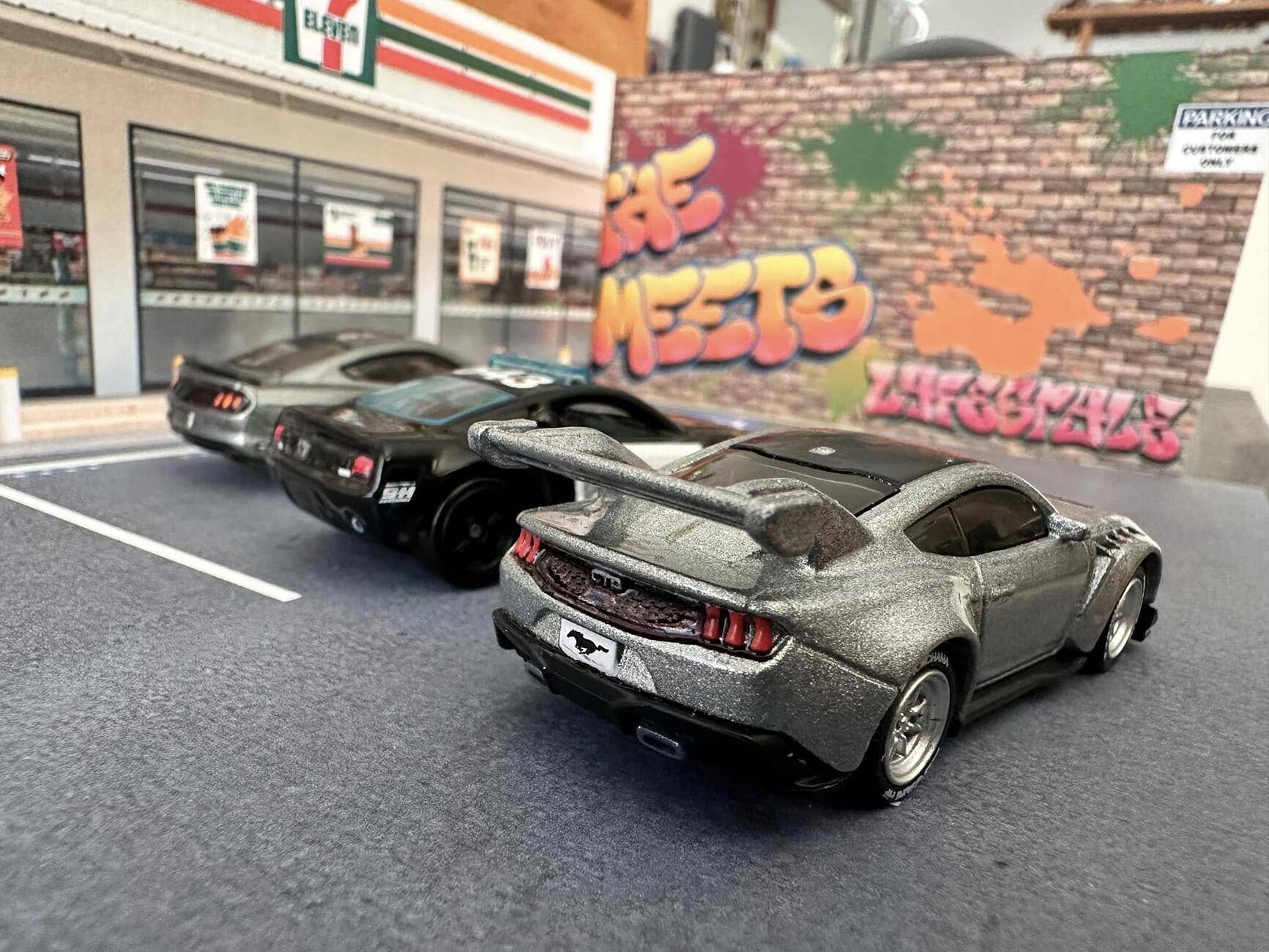 S650 Mustang First S650 2024 Ford Mustang Diecast! 1/18 Dark Horse in Carbonized Gray 1735099145820-