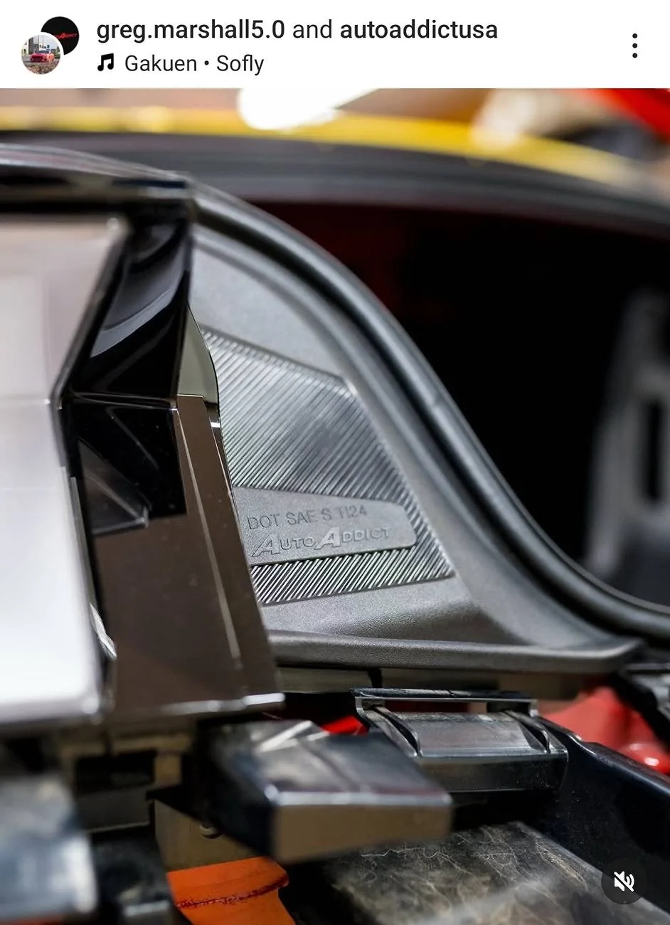S650 Mustang Clear Euro Tail Lights S650 Installation 1000027823