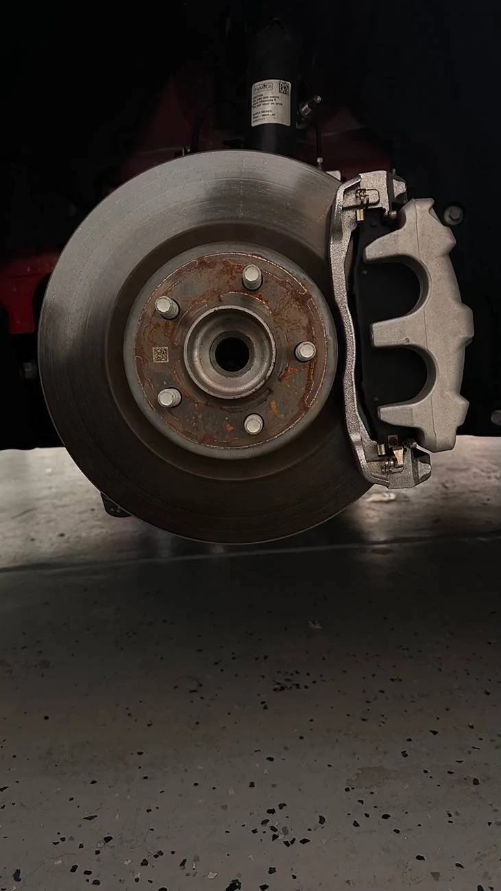 S650 Mustang AOOA brake caliper covers installed IMG_6998