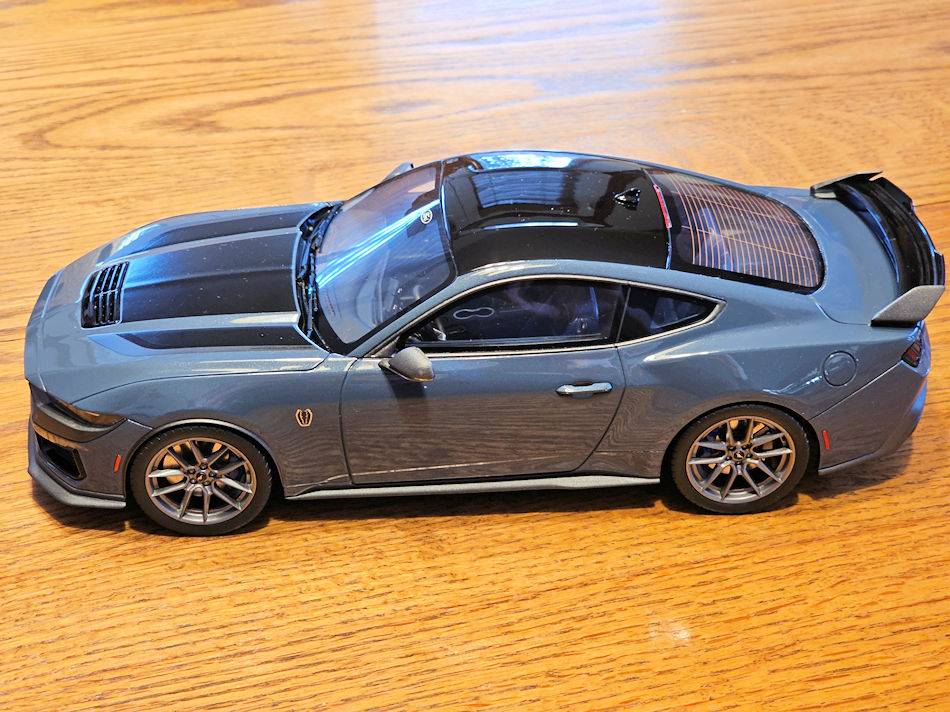 S650 Mustang First S650 2024 Ford Mustang Diecast! 1/18 Dark Horse in Carbonized Gray 20241230_160907