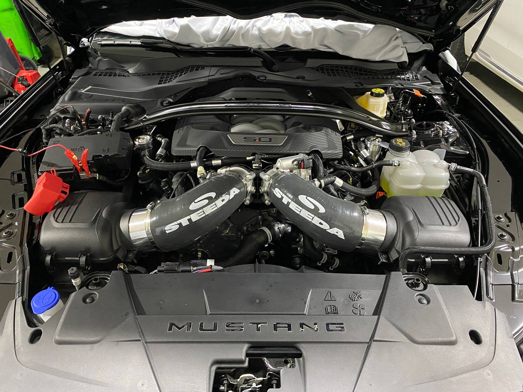 S650 Mustang My clear airbox cover project.   I like it... IMG_3112