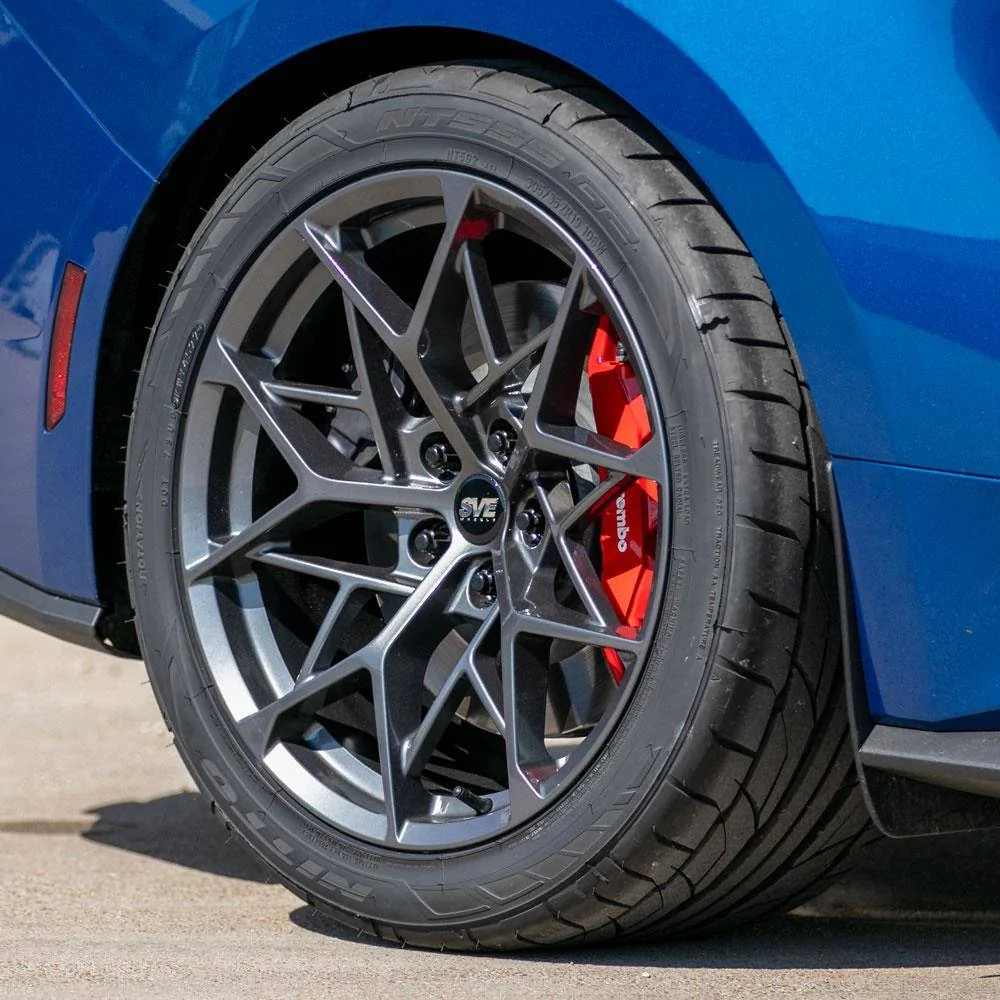 S650 Mustang 2024 Atlas Blue Mustang GT On SVE MHP1 Wheels sve-mustang-mhp1-wheel-nitto-nt05-tire-kit-19x10-11-gloss-graphite-2024_9483a782
