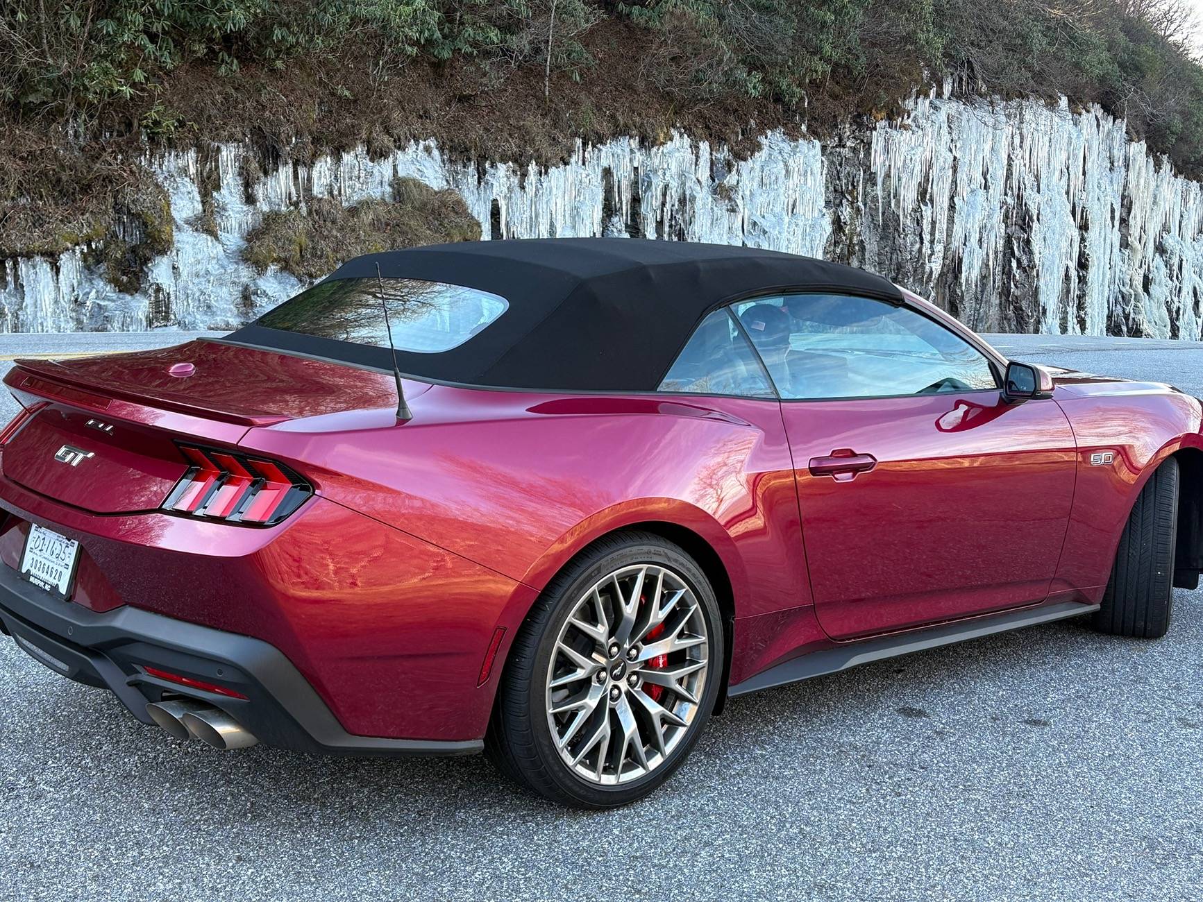 S650 Mustang Any Molten Magenta cars spotted yet? IMG_8160