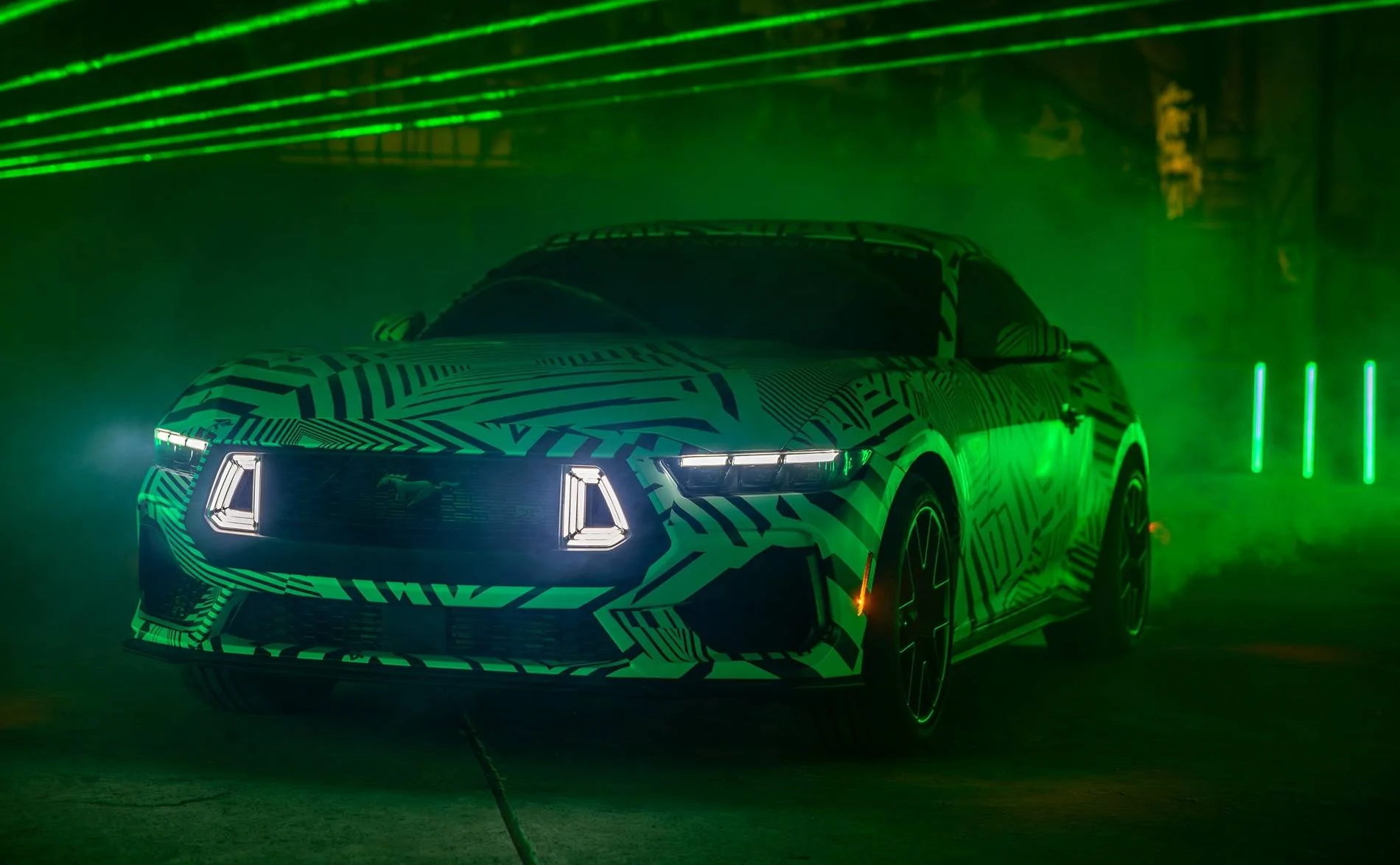 S650 Mustang New Mustang RTR EcoBoost Featuring Dark Horse Parts Ford Mustang RTR_17