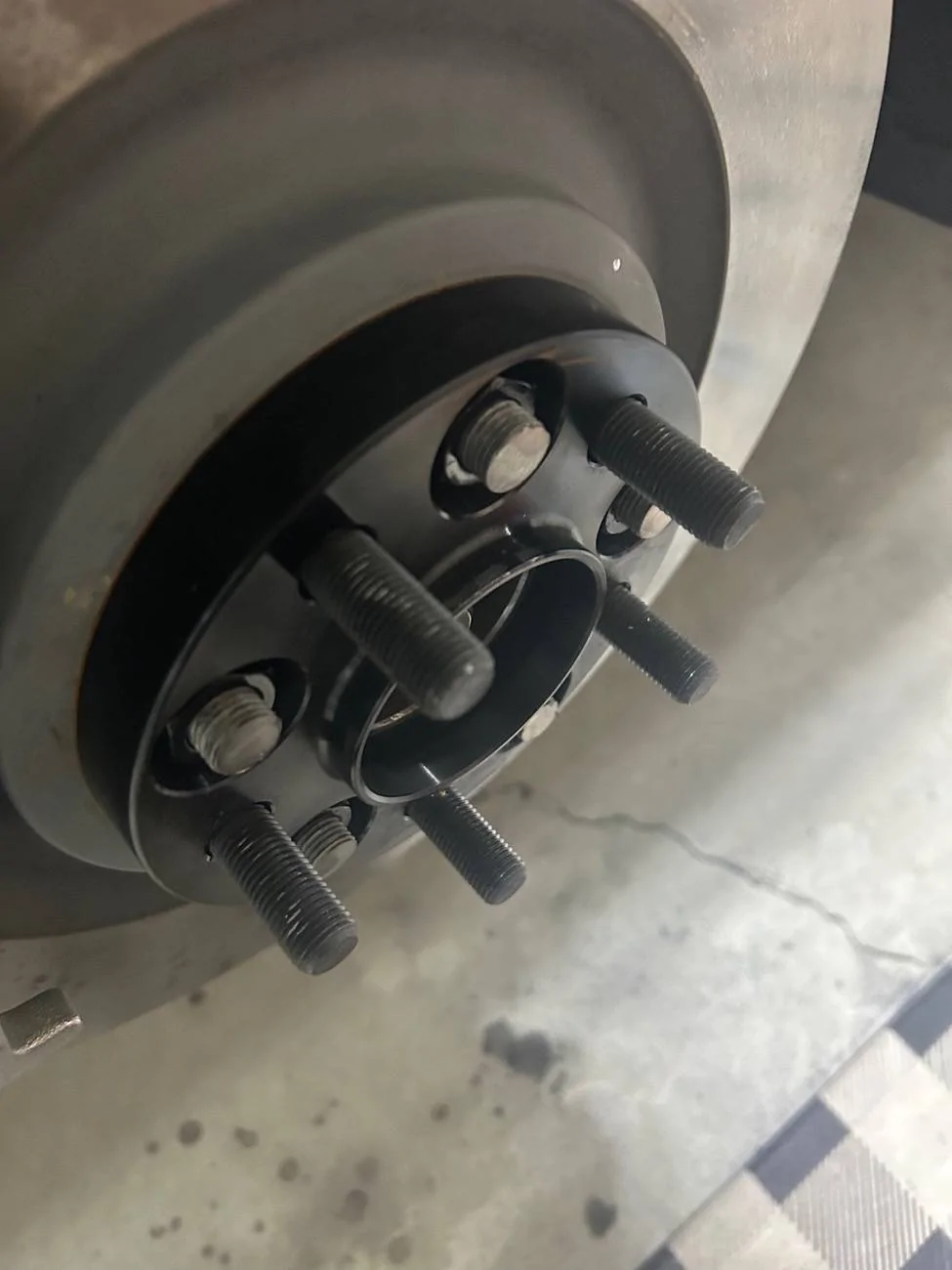 S650 Mustang Cutting Wheel Studs - Safe or No Way? IMG_7628