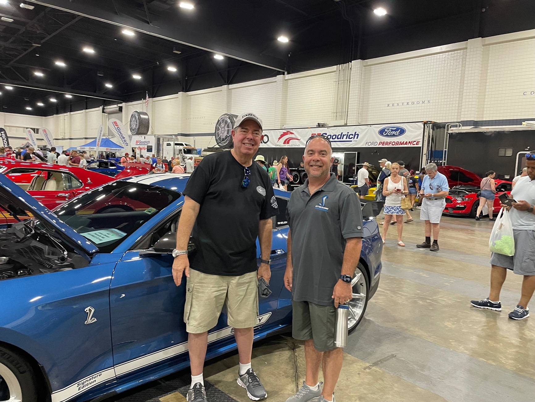 S650 Mustang Shelby American shows off GT350 and GT350R at Barret Jackon - well kind of IMG_3116