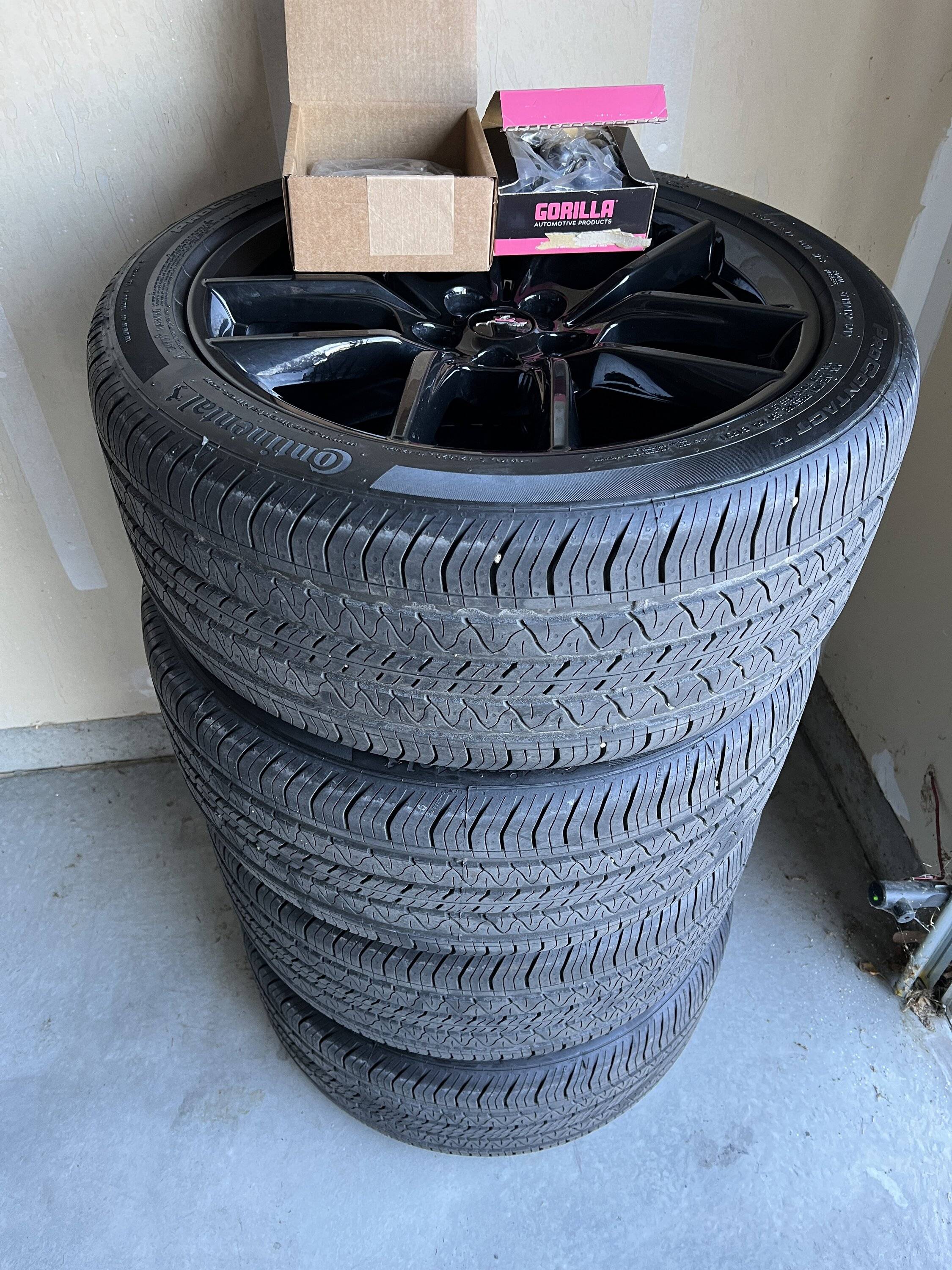 S650 Mustang Mustang GT Factory Wheels & Tires Set - $1000 2025-01-23_15-48-41_779