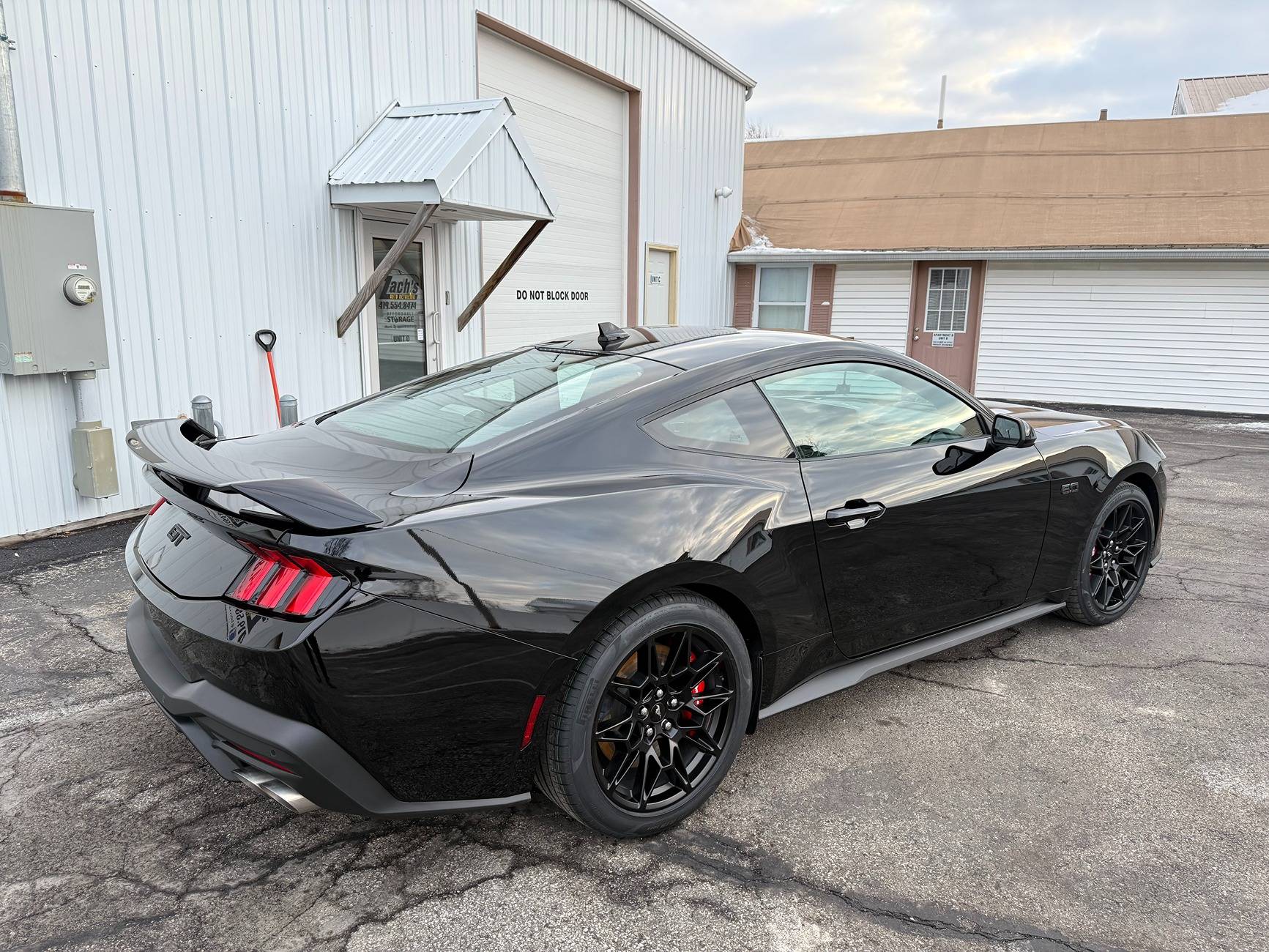 S650 Mustang 2025 GT Premium Shadow Black Ceramic Coat - New Pics IMG_0768