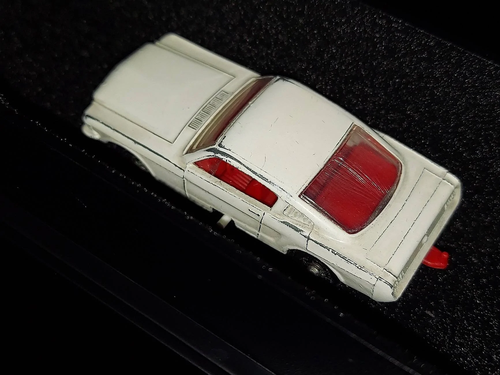 S650 Mustang Anyone use the Sunglass cubby 20240909_152110