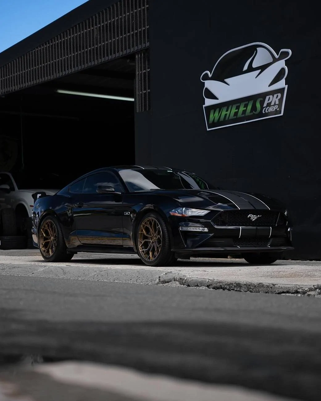 S650 Mustang Authorize Dealer Stance: Rotary Forged SF Series Wheels For Mustang S650 475458587_1027594779405282_210158211351414375_n