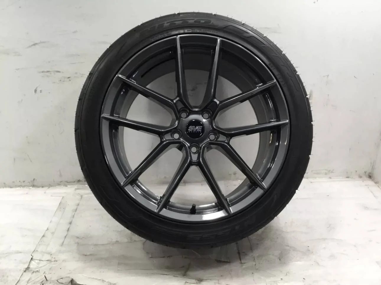 S650 Mustang Like new SVE DHP1 Wheels and Tires IMG_1032
