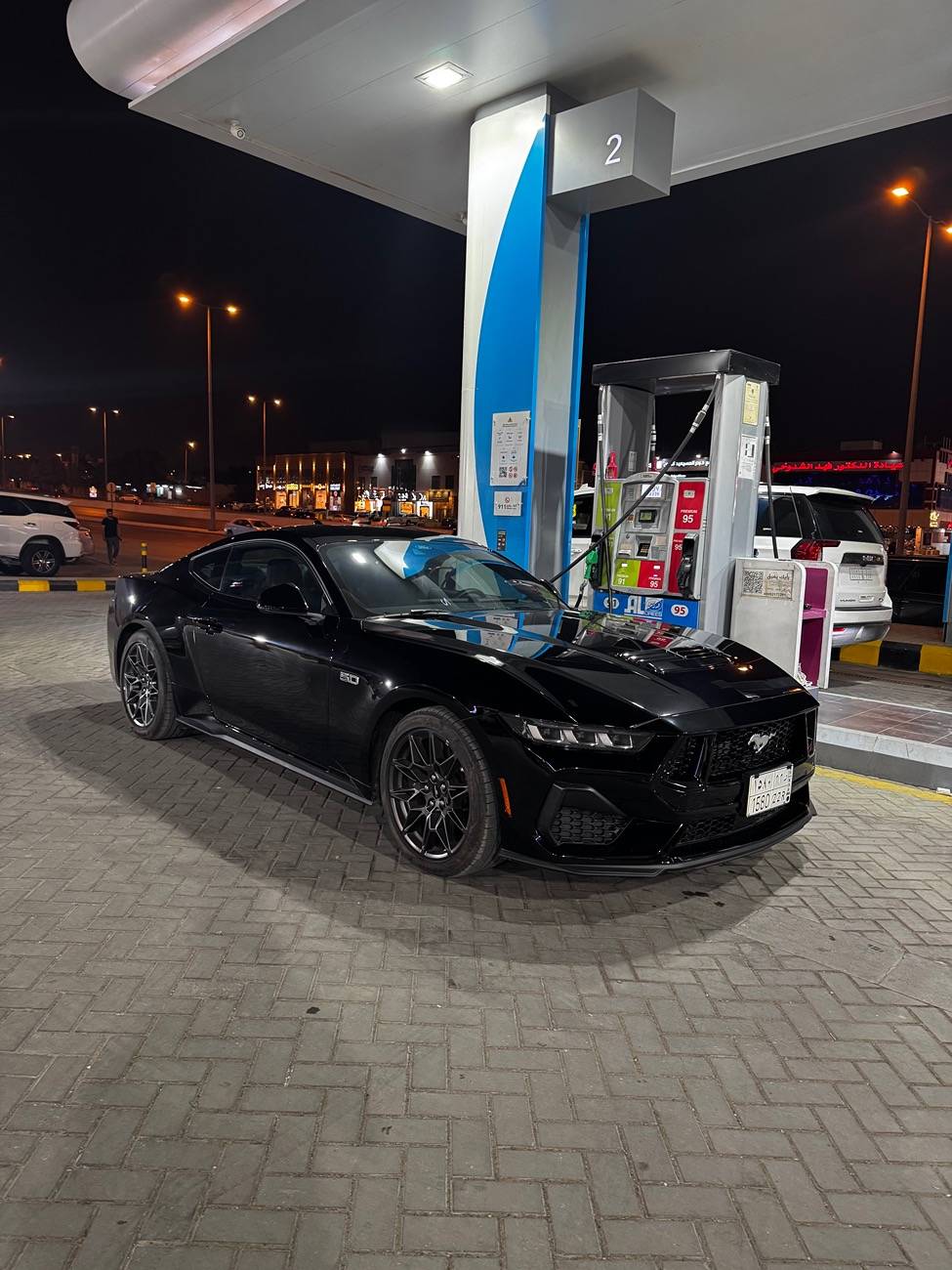 S650 Mustang Hesistant between to choose GT Base or GT Premium IMG_0935