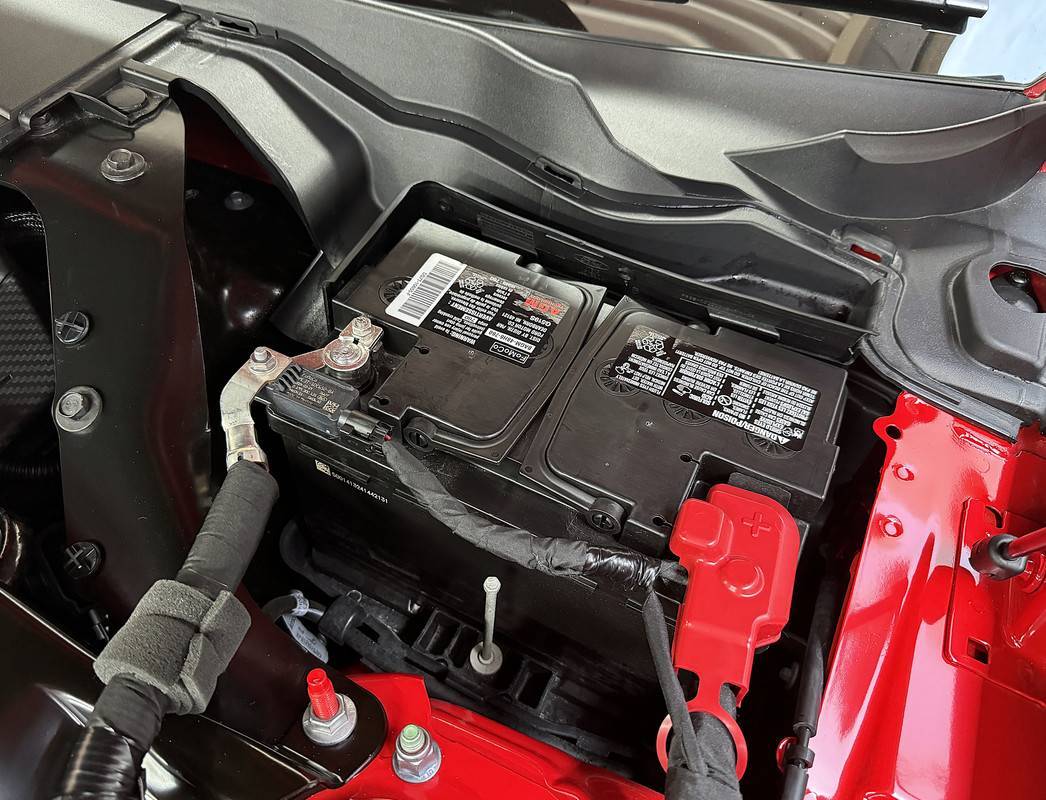 S650 Mustang Connecting CTEK/Battery Tender img_2794-
